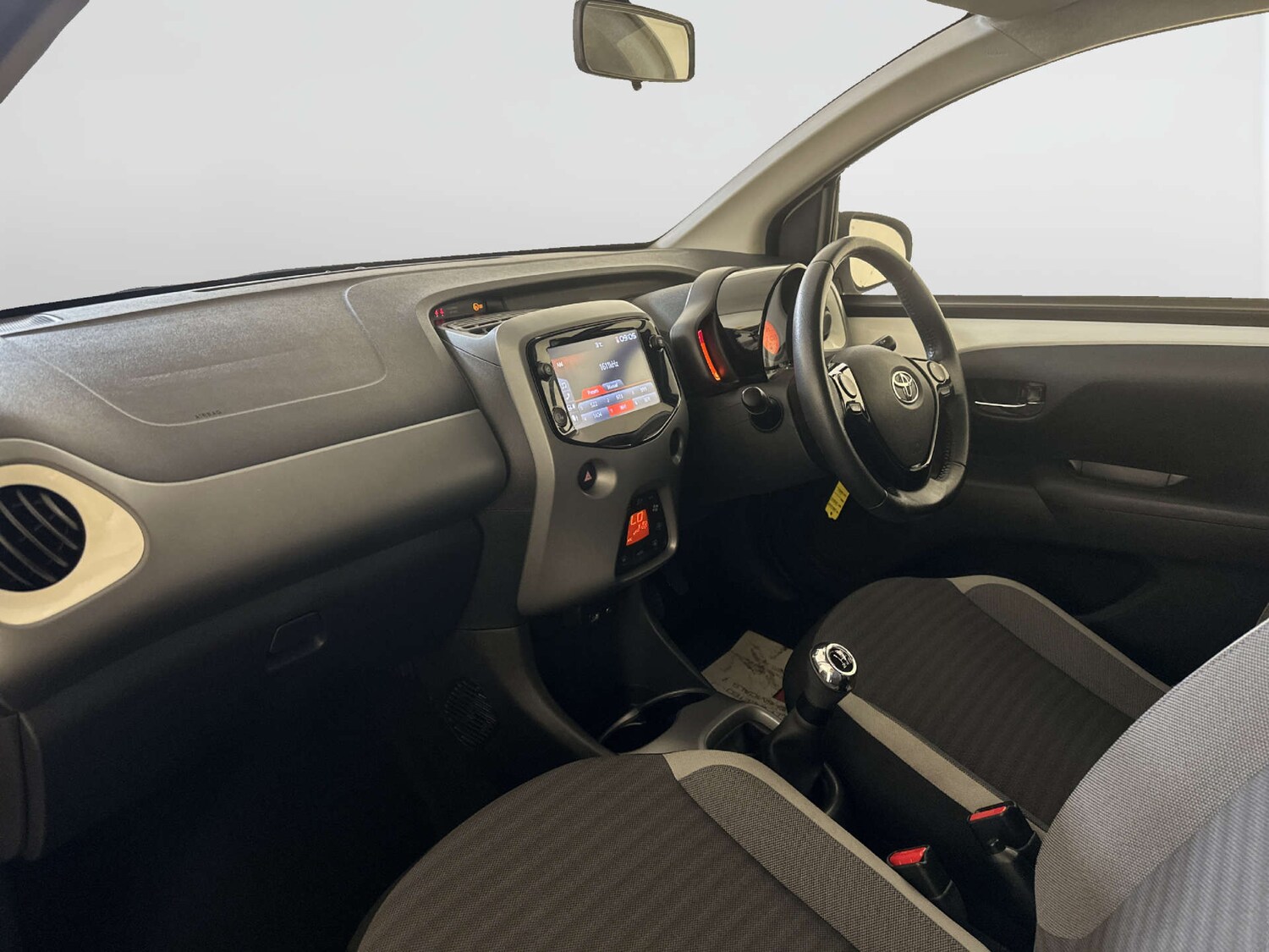 Used Toyota AYGO 2020 for sale - 78108368: Photo 12