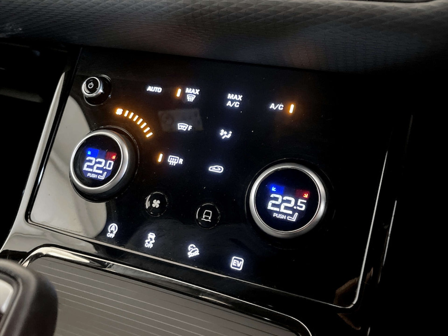 Used Land Rover Range Rover Evoque 2021 for sale - 77408982: Photo 24