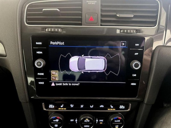 Used Volkswagen Golf 2019 for sale - 76222660: Photo 20