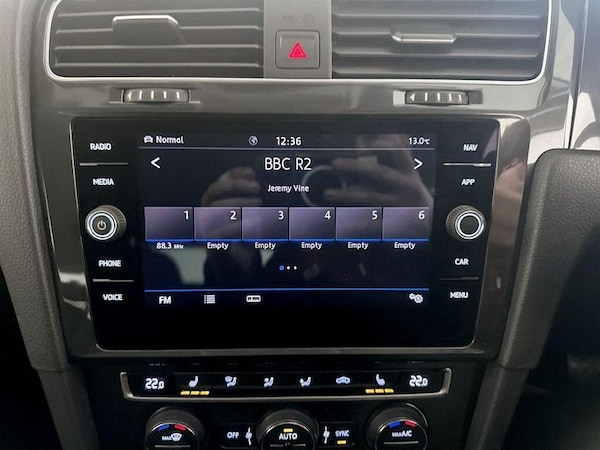 Used Volkswagen Golf 2019 for sale - 76222660: Photo 21