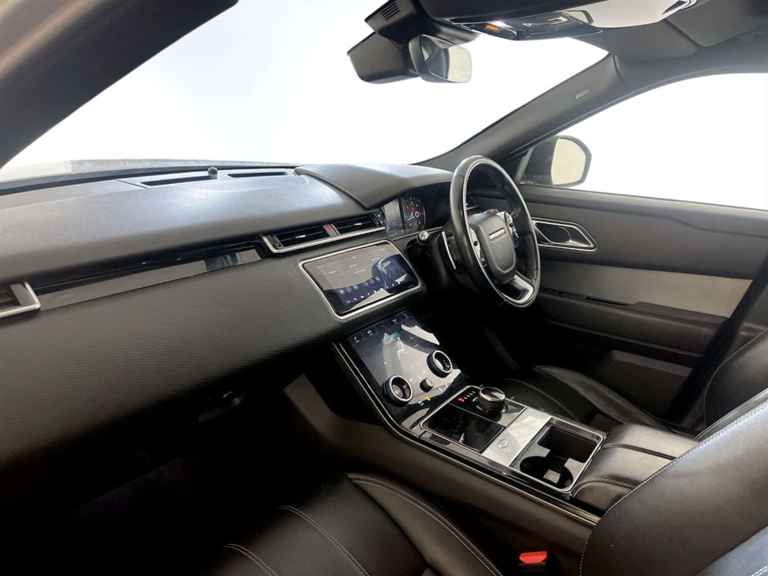 Used Land Rover Range Rover Velar 2018 for sale - 77185041: Photo 12