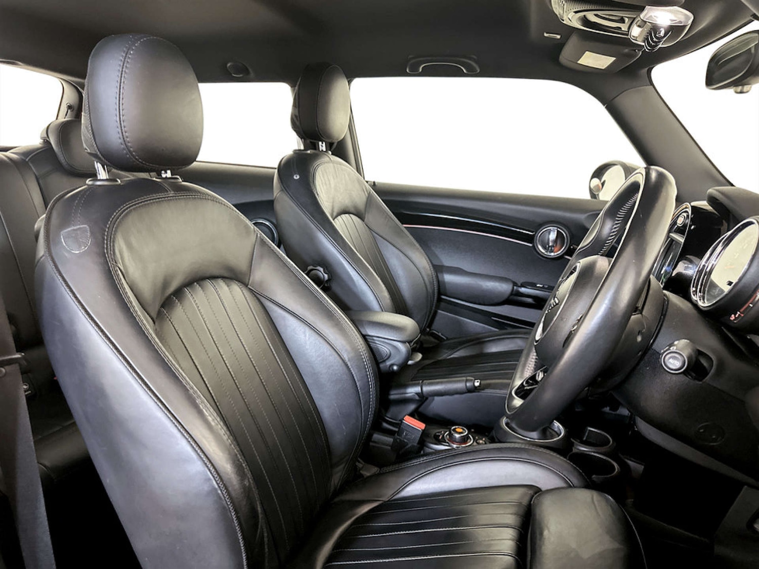 Used MINI Hatch 2019 for sale - 77185213: Photo 13