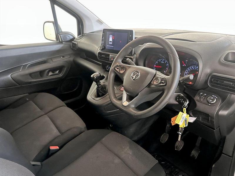 Used Vauxhall Combo 2022 for sale - 76382224: Photo 3