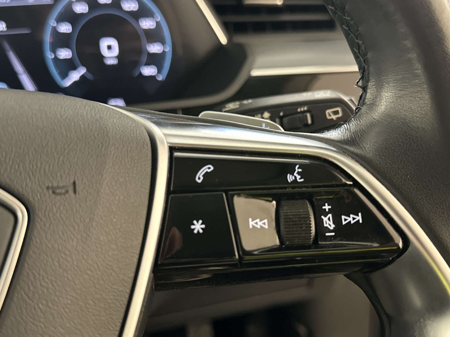 Used Audi e-tron 2022 for sale - 77953308: Photo 19