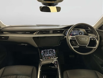 Used Audi e-tron 2022 for sale - 77953308: Photo