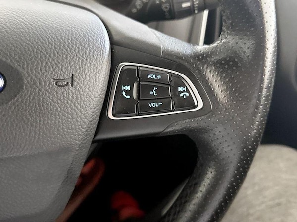 Used Ford Focus 2018 for sale - 75835701: Photo 19