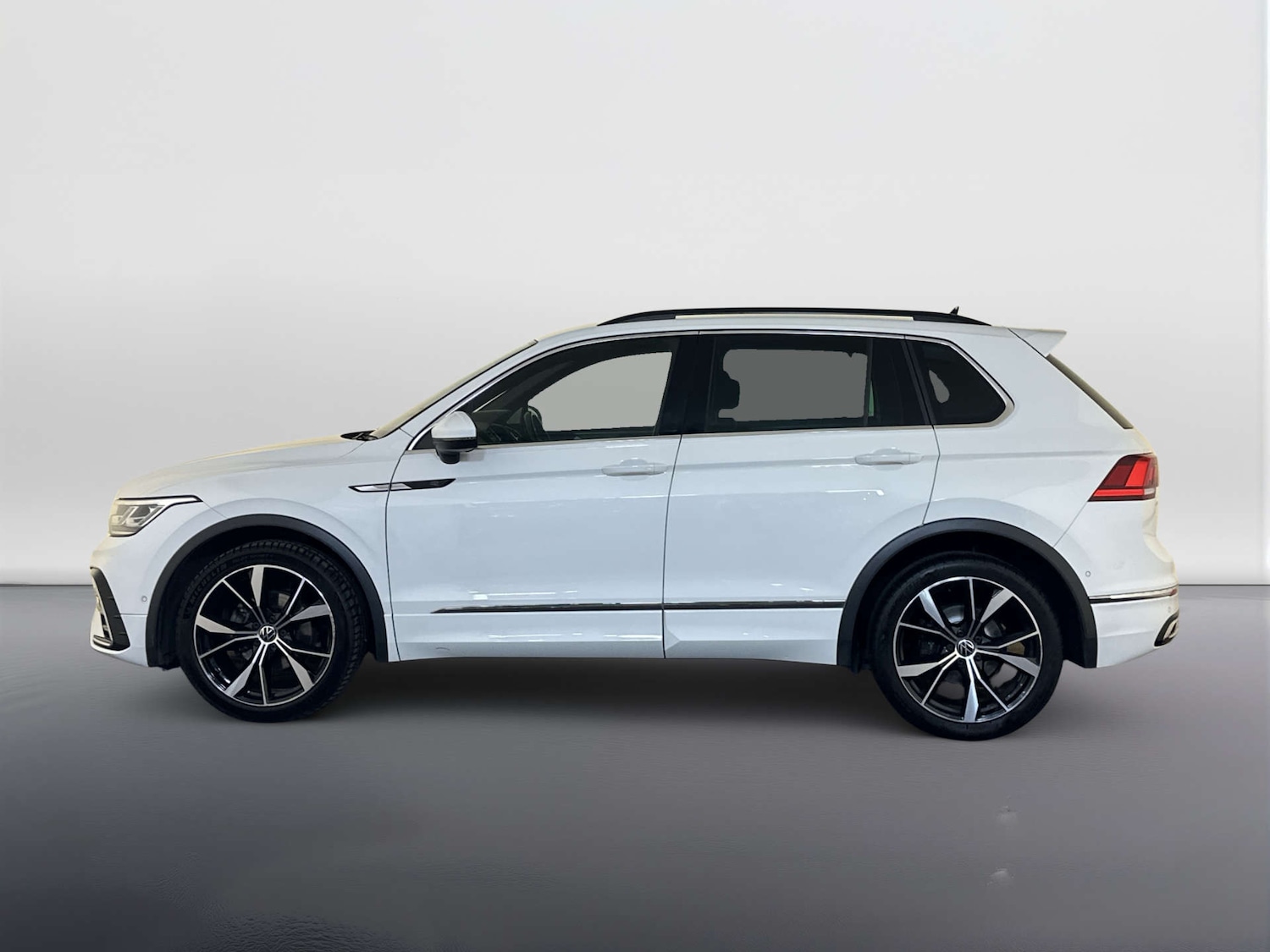 Used Volkswagen Tiguan 2023 for sale - 77968980: Photo 7