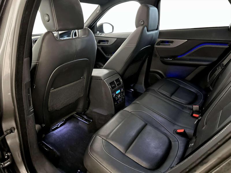 Used Jaguar F-Pace 2017 for sale - 76862345: Photo 14