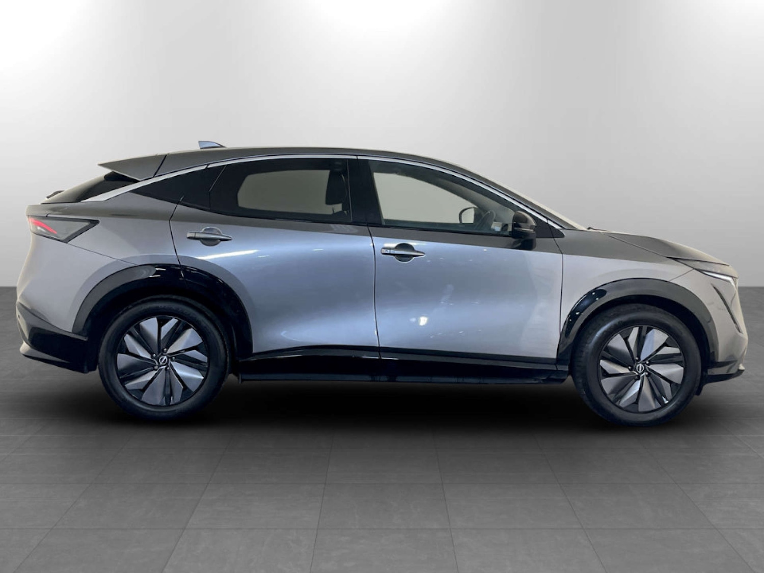 Used Nissan ARIYA 2022 for sale - 77368184: Photo 11