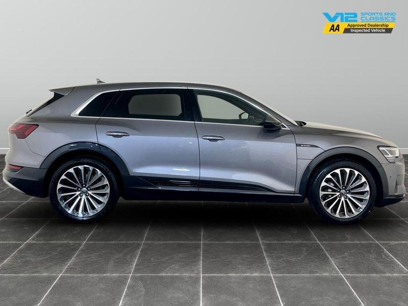 Used Audi e-tron 2020 for sale - 76653389: Photo 11