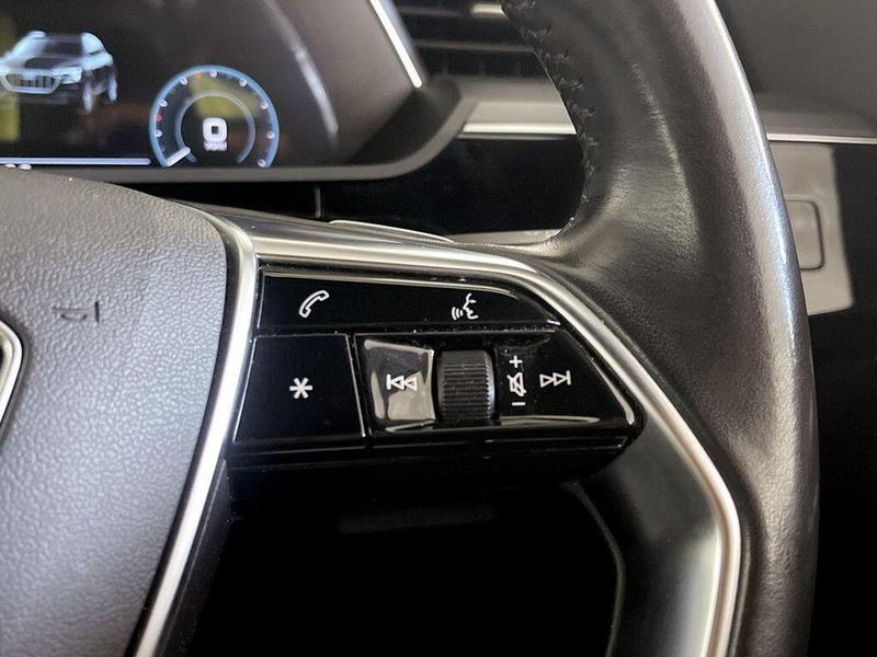 Used Audi e-tron 2020 for sale - 76653389: Photo 19