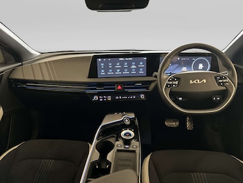 Used Kia EV6 2023 for sale - 78837941: Photo