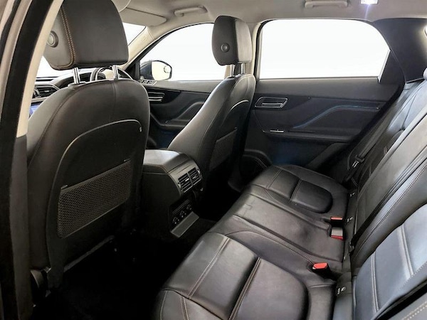 Used Jaguar F-Pace 2017 for sale - 76184393: Photo 14