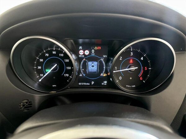 Used Jaguar F-Pace 2017 for sale - 76184393: Photo 18
