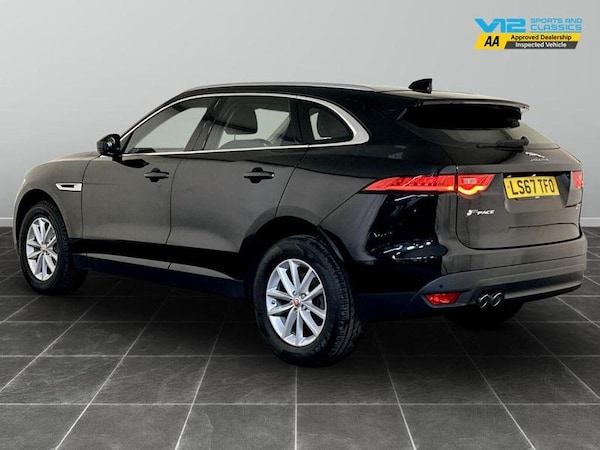 Used Jaguar F-Pace 2017 for sale - 76184393: Photo 8