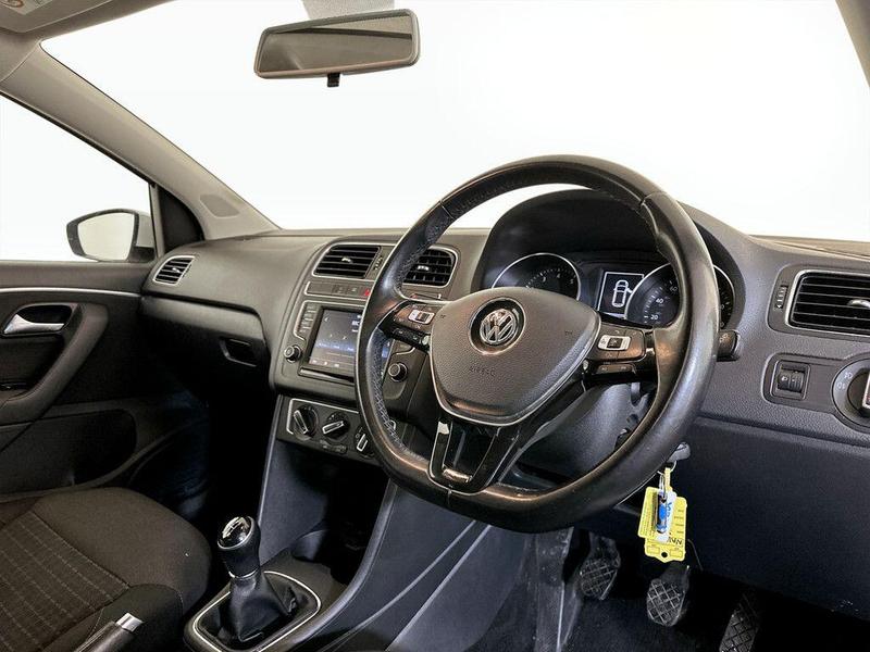 Used Volkswagen Polo 2016 for sale - 76412165: Photo 15
