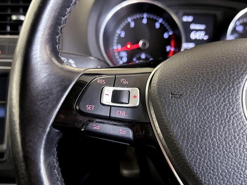 Used Volkswagen Polo 2016 for sale - 76412165: Photo 17