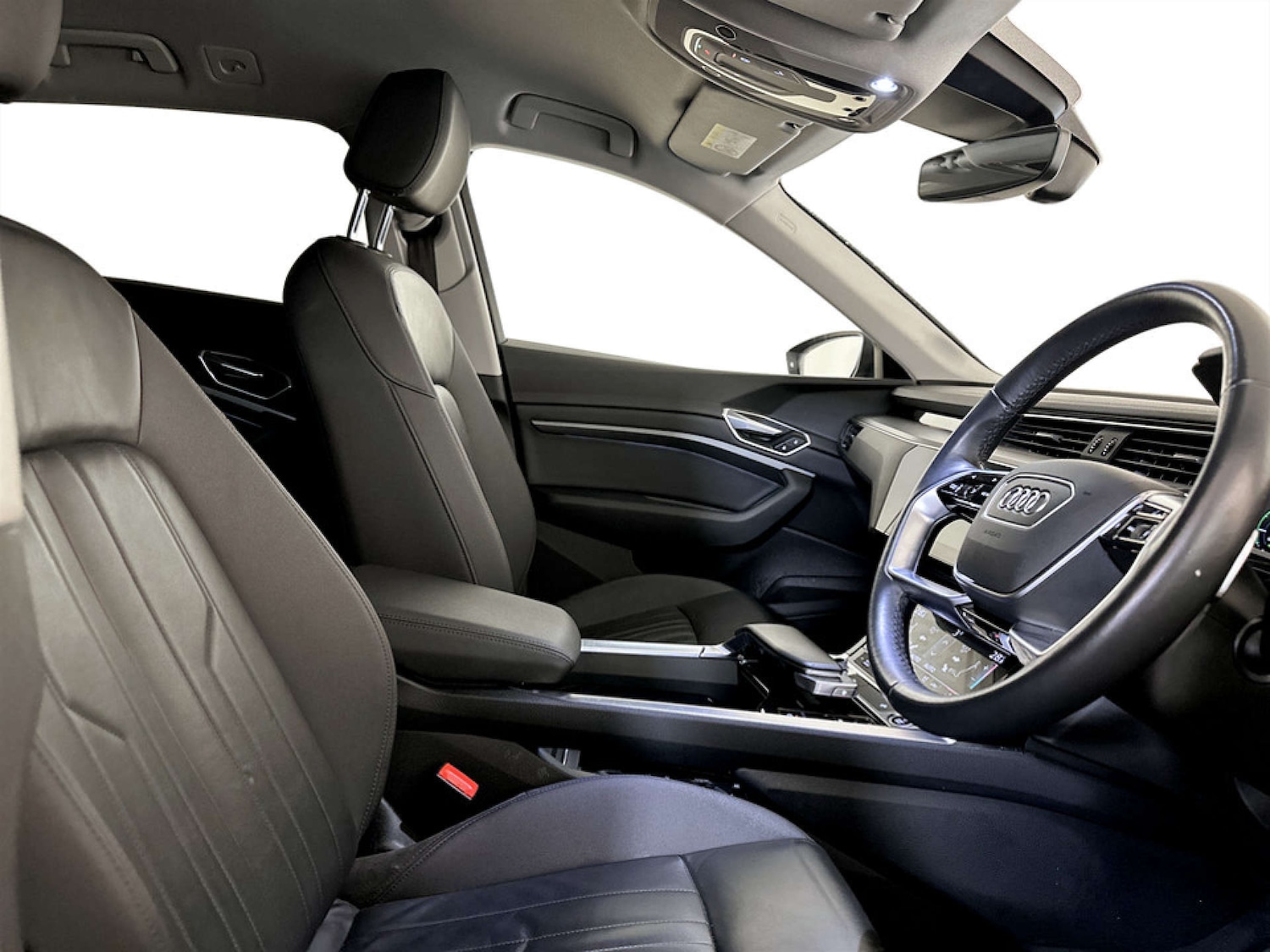 Used Audi e-tron 2021 for sale - 77247852: Photo 13