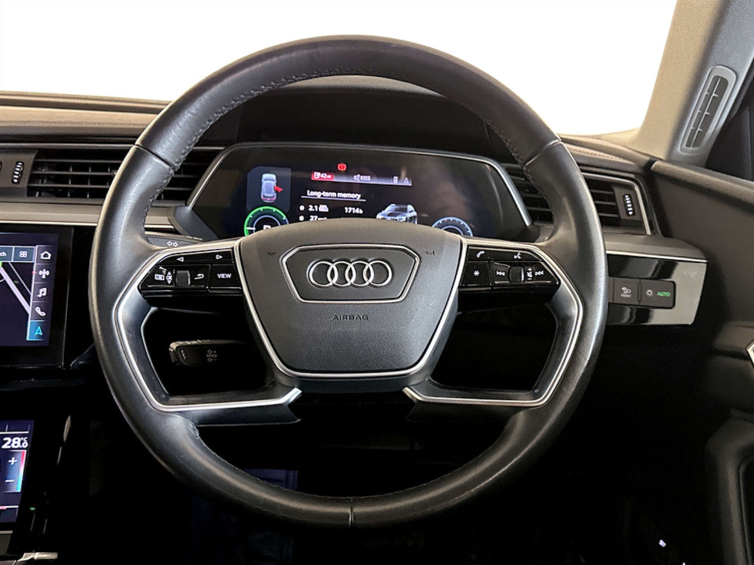 Used Audi e-tron 2021 for sale - 77247852: Photo 16
