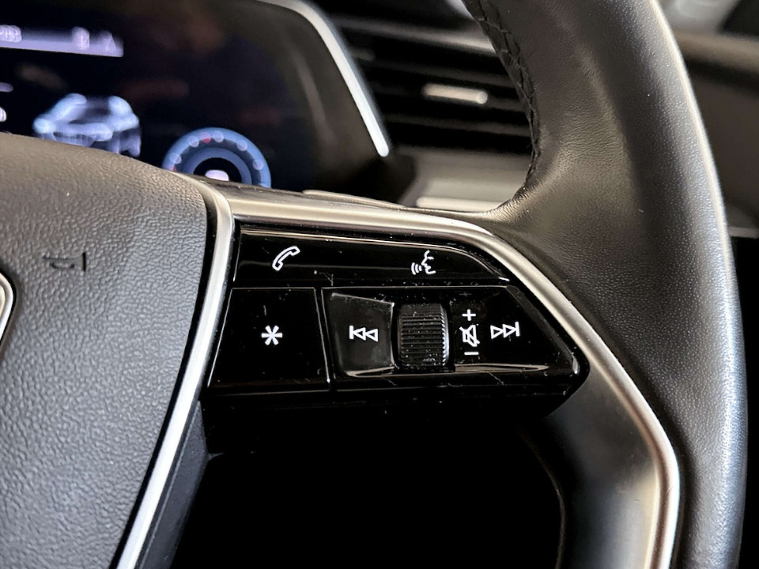 Used Audi e-tron 2021 for sale - 77247852: Photo 19