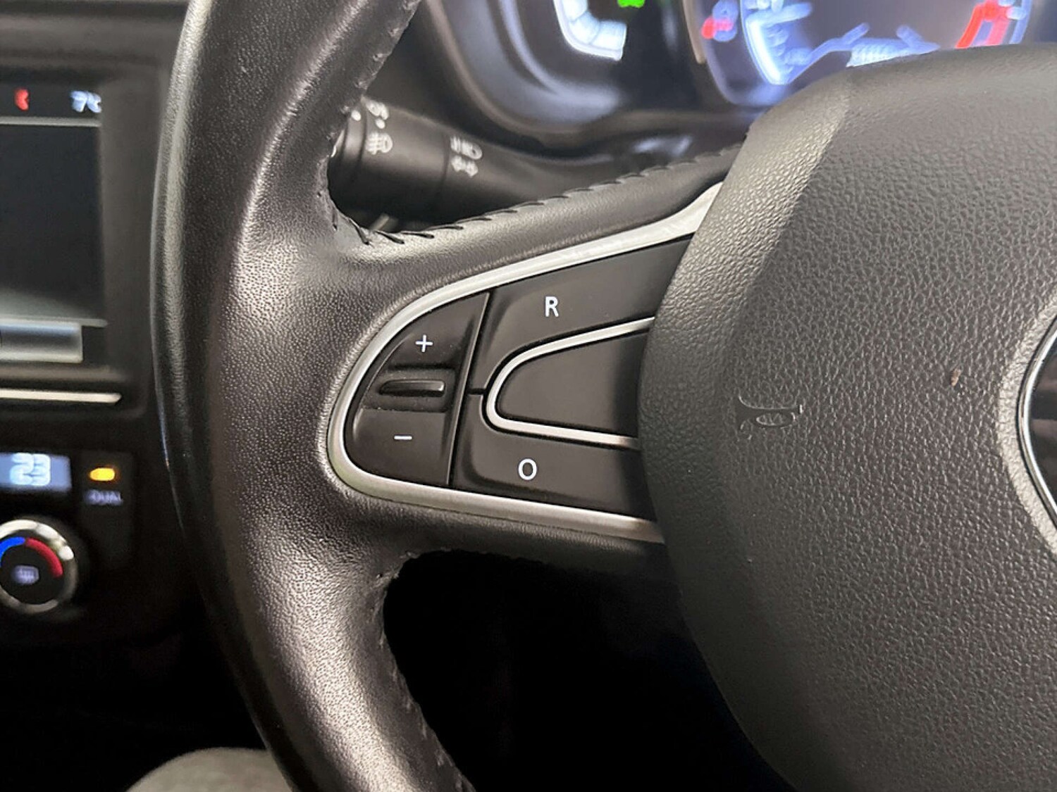 Used Renault Kadjar 2017 for sale - 77662751: Photo 18