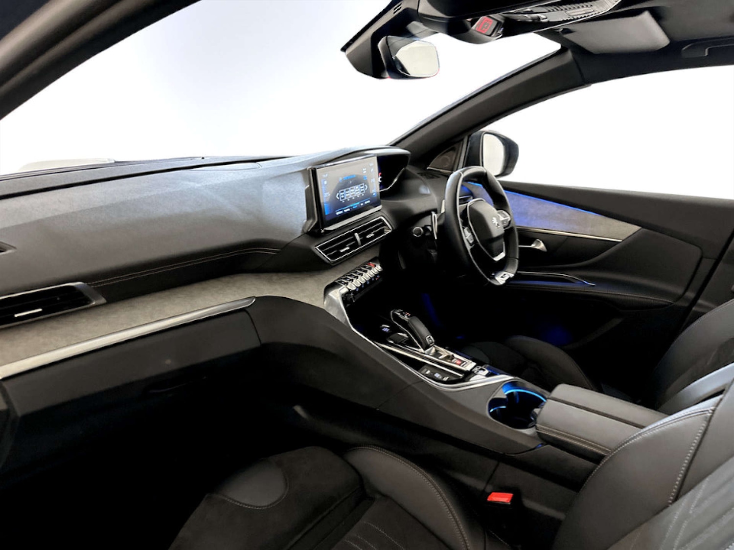 Used Peugeot 5008 2023 for sale - 77621944: Photo 12