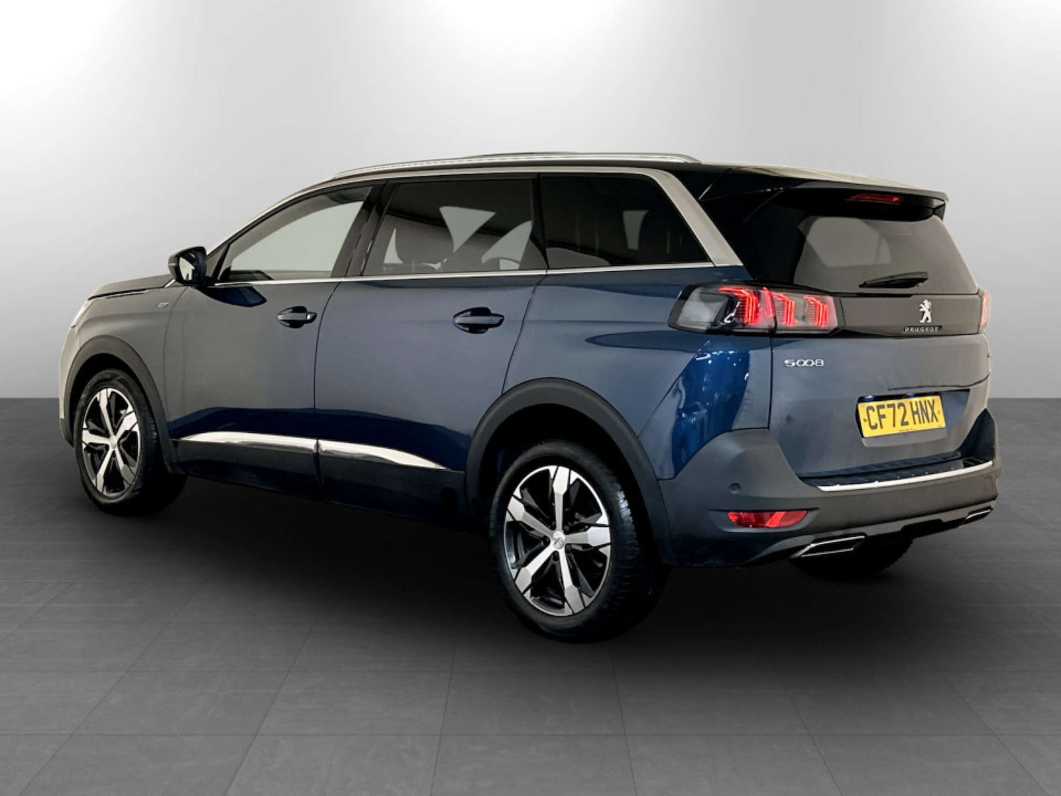 Used Peugeot 5008 2023 for sale - 77621944: Photo 8