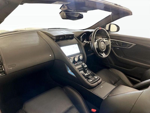 Used Jaguar F-Type 2019 for sale - 76017212: Photo 12