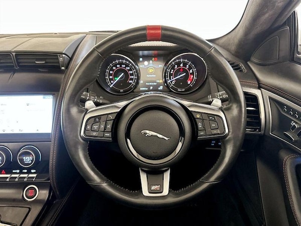 Used Jaguar F-Type 2019 for sale - 76017212: Photo 17