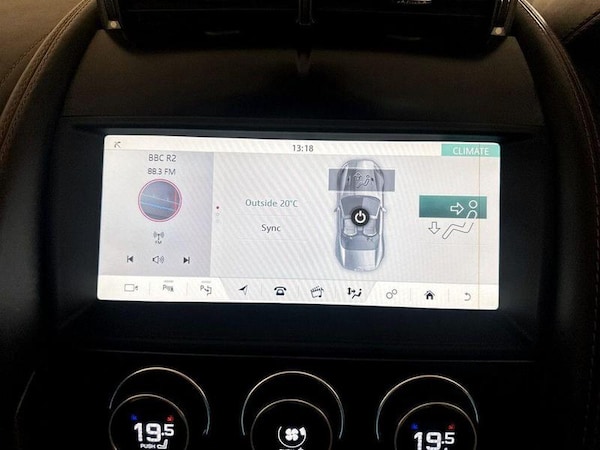 Used Jaguar F-Type 2019 for sale - 76017212: Photo 24