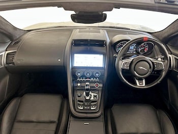 Used Jaguar F-Type 2019 for sale - 76017212: Photo 3