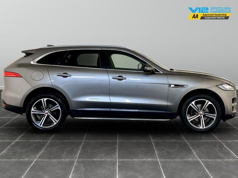 Used Jaguar F-Pace 2019 for sale - 76703053: Photo 11