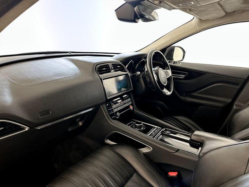 Used Jaguar F-Pace 2019 for sale - 76703053: Photo 12