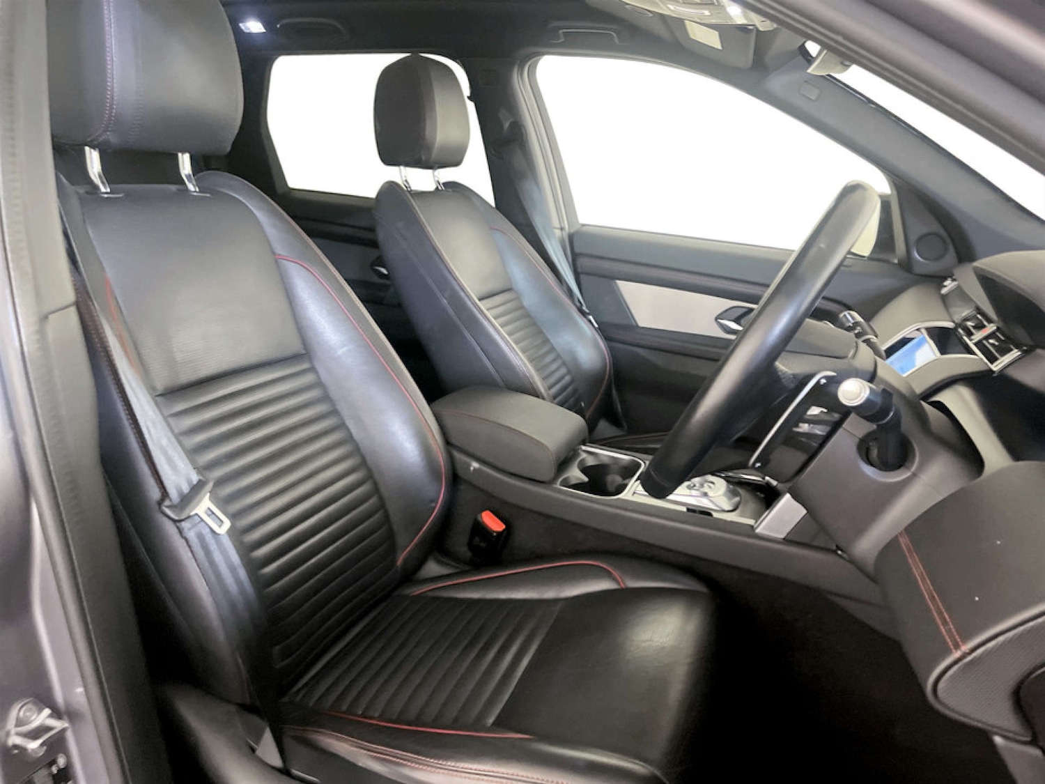 Used Land Rover Discovery Sport 2022 for sale - 77681265: Photo 13