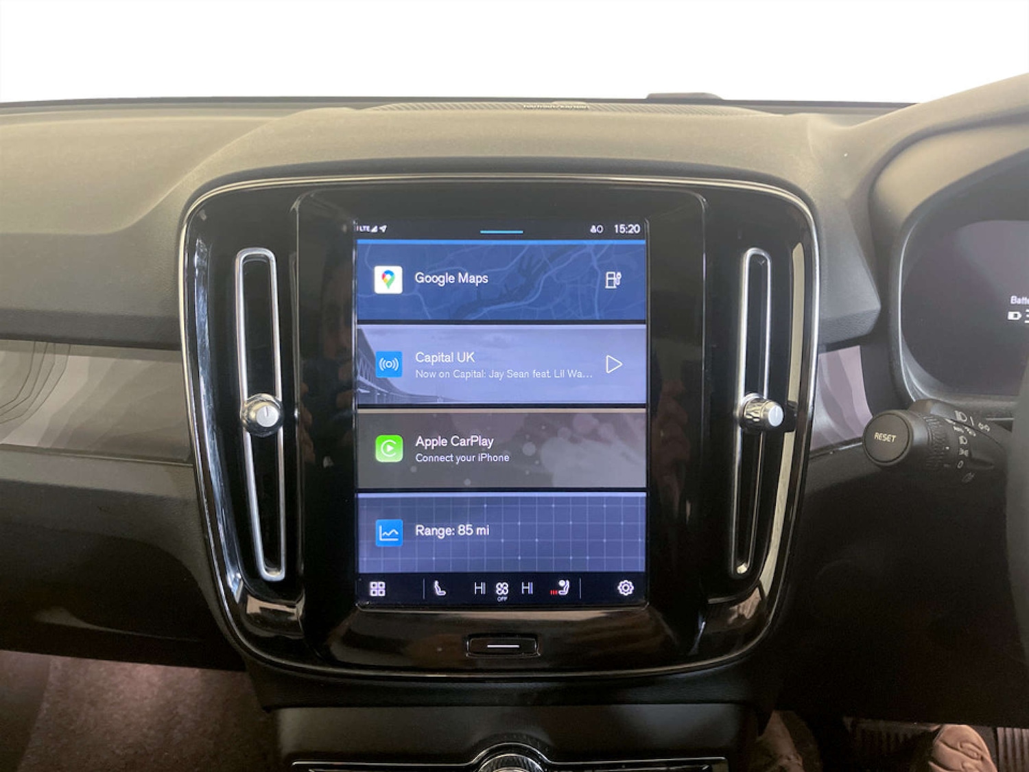 Used Volvo XC40 2023 for sale - 77681235: Photo 22