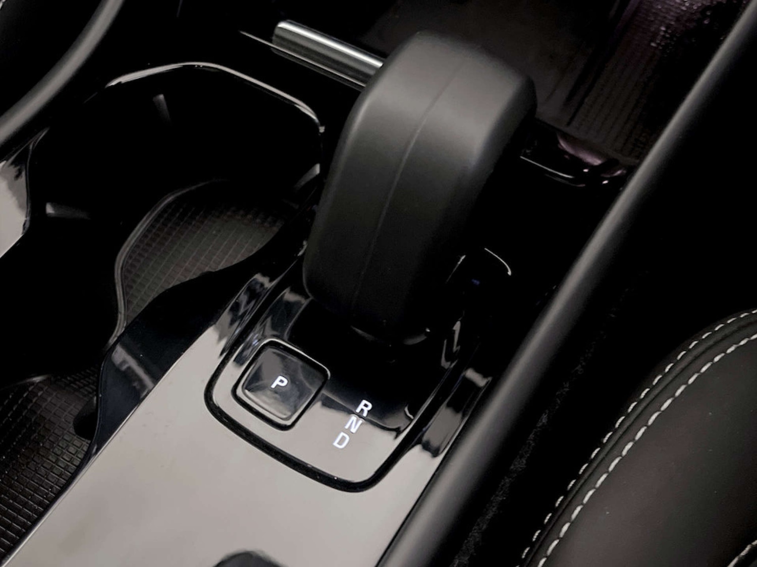 Used Volvo XC40 2023 for sale - 77681235: Photo 26