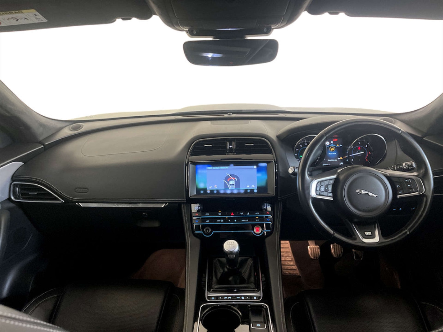 Used Jaguar F-Pace 2018 for sale - 77547722: Photo 3