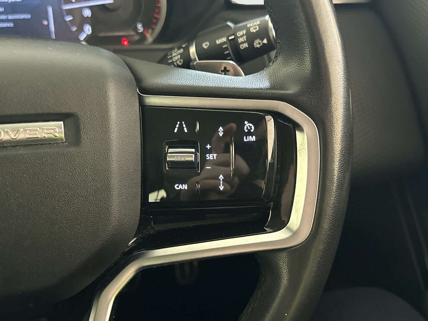 Used Land Rover Range Rover Velar 2023 for sale - 77920707: Photo 19