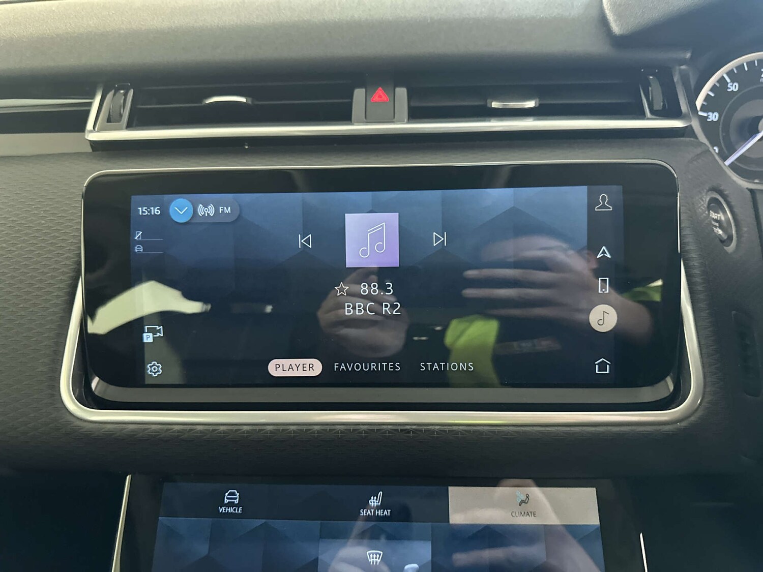 Used Land Rover Range Rover Velar 2023 for sale - 77920707: Photo 22