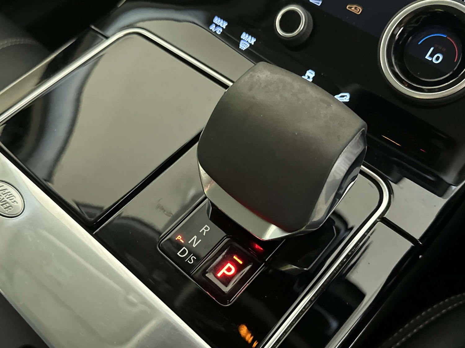 Used Land Rover Range Rover Velar 2023 for sale - 77920707: Photo 26