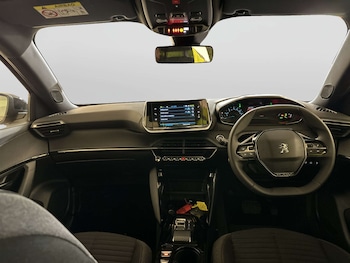 Used Peugeot E-2008 2023 for sale - 78412466: Photo