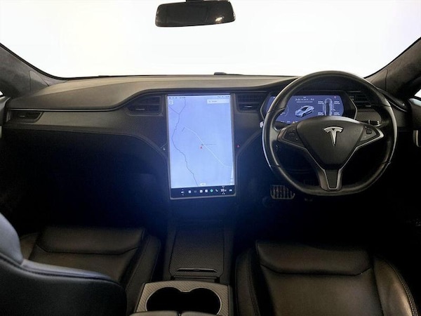 Used Tesla Model S 2020 for sale - 76255354: Photo 3