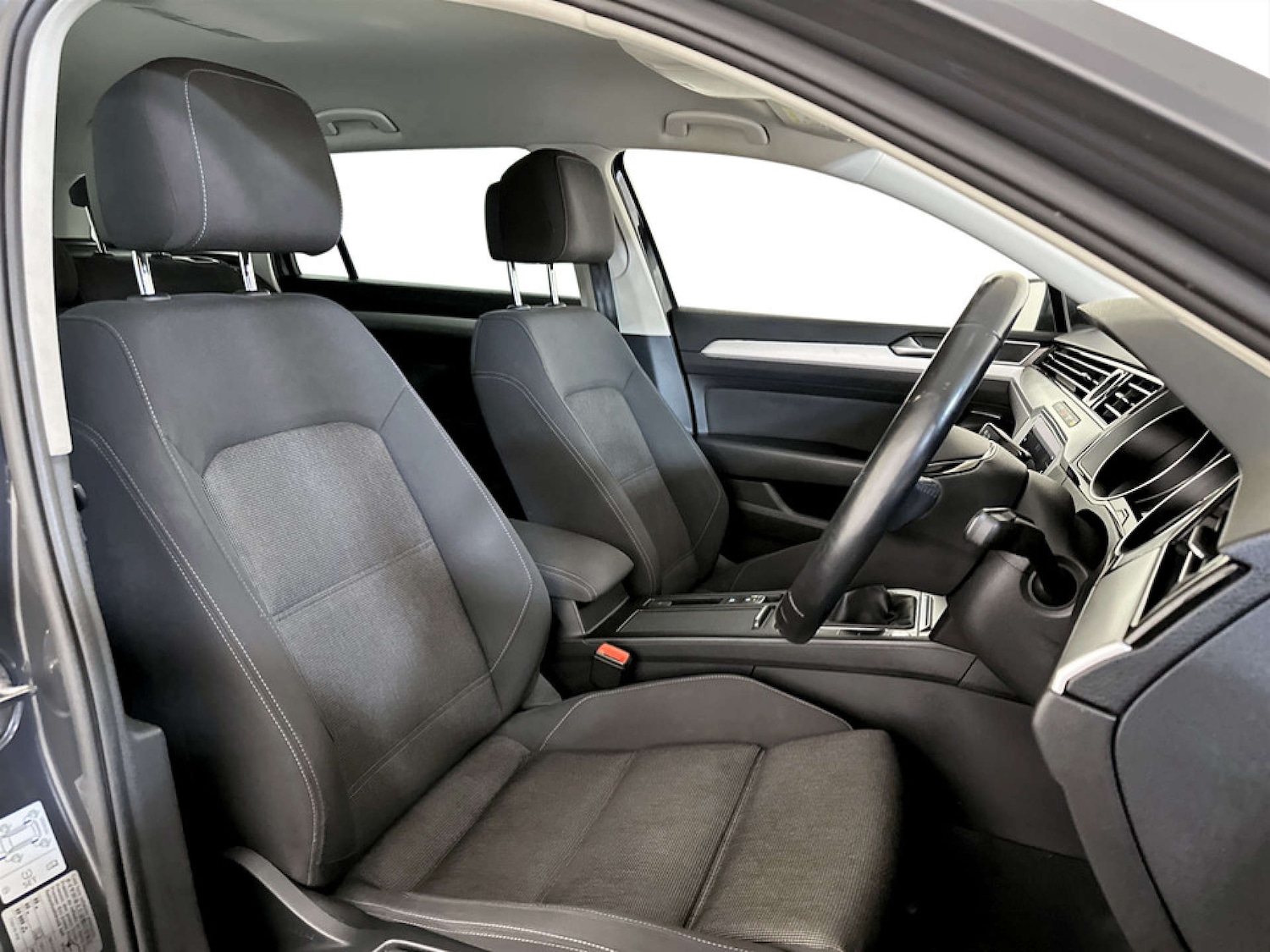 Used Volkswagen Passat 2019 for sale - 77328629: Photo 13