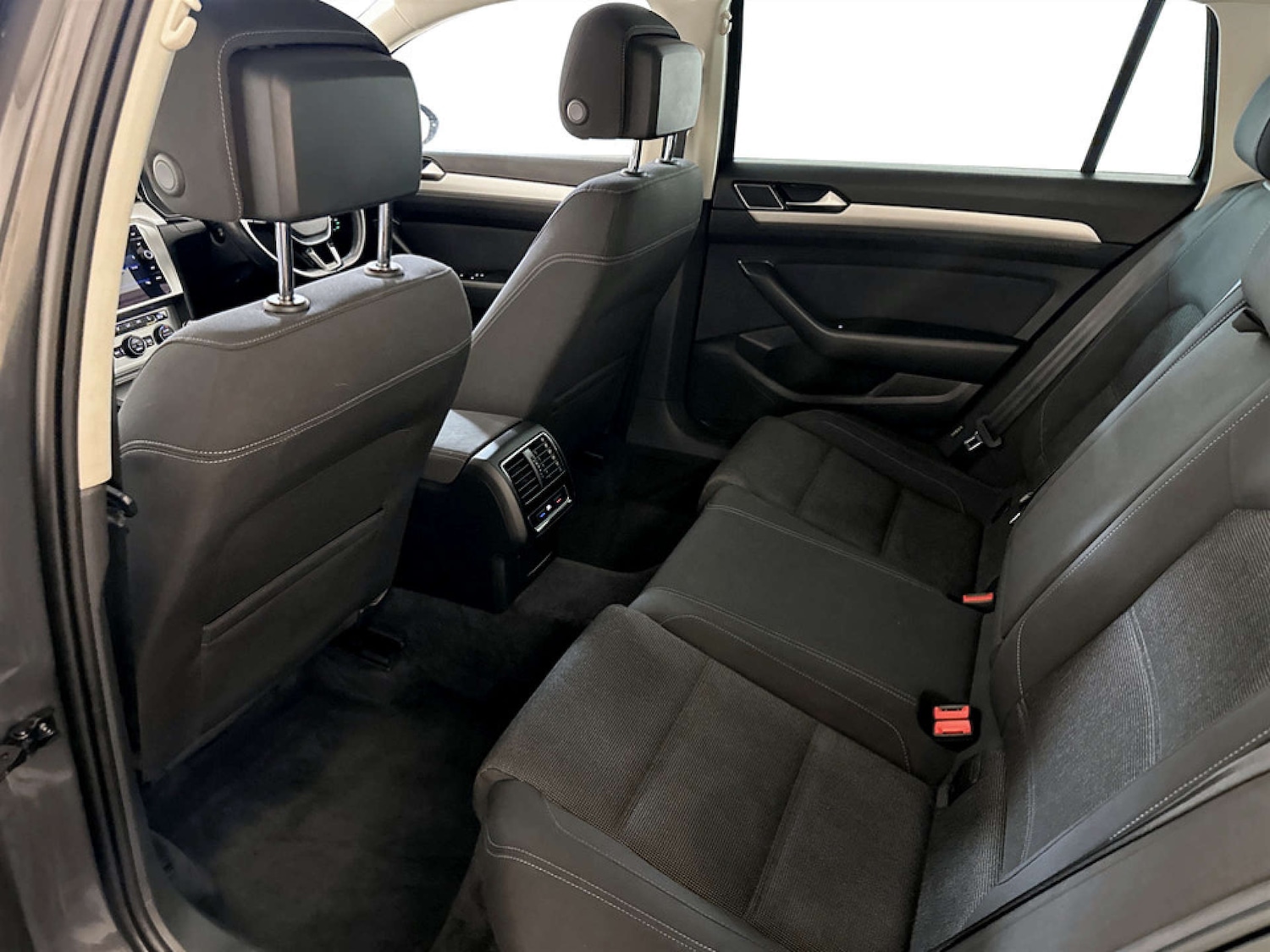 Used Volkswagen Passat 2019 for sale - 77328629: Photo 14