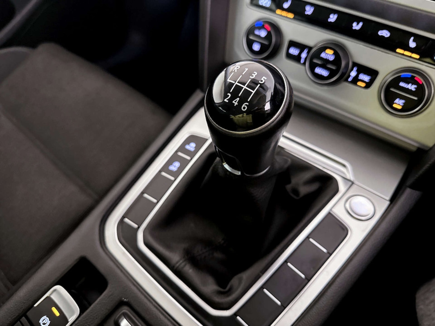 Used Volkswagen Passat 2019 for sale - 77328629: Photo 26