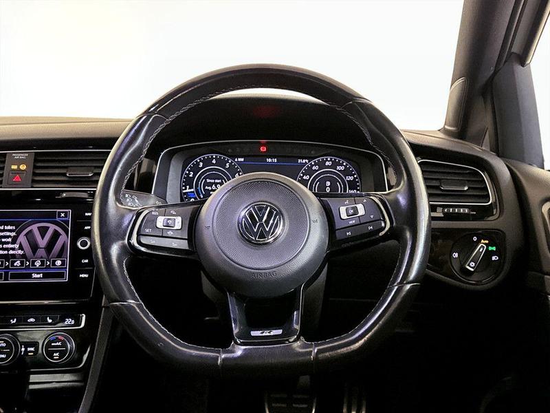 Used Volkswagen Golf 2019 for sale - 76449309: Photo 17