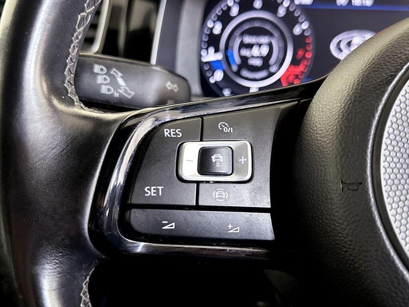 Used Volkswagen Golf 2019 for sale - 76449309: Photo 18