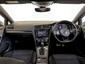 Used Volkswagen Golf 2019 for sale - 76449309: Photo