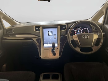 Used Toyota Vellfire 2021 for sale - 78330560: Photo