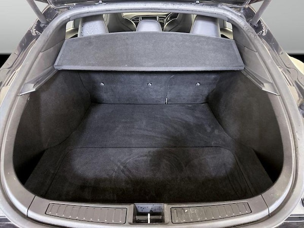 Used Tesla Model S 2017 for sale - 76209492: Photo 15
